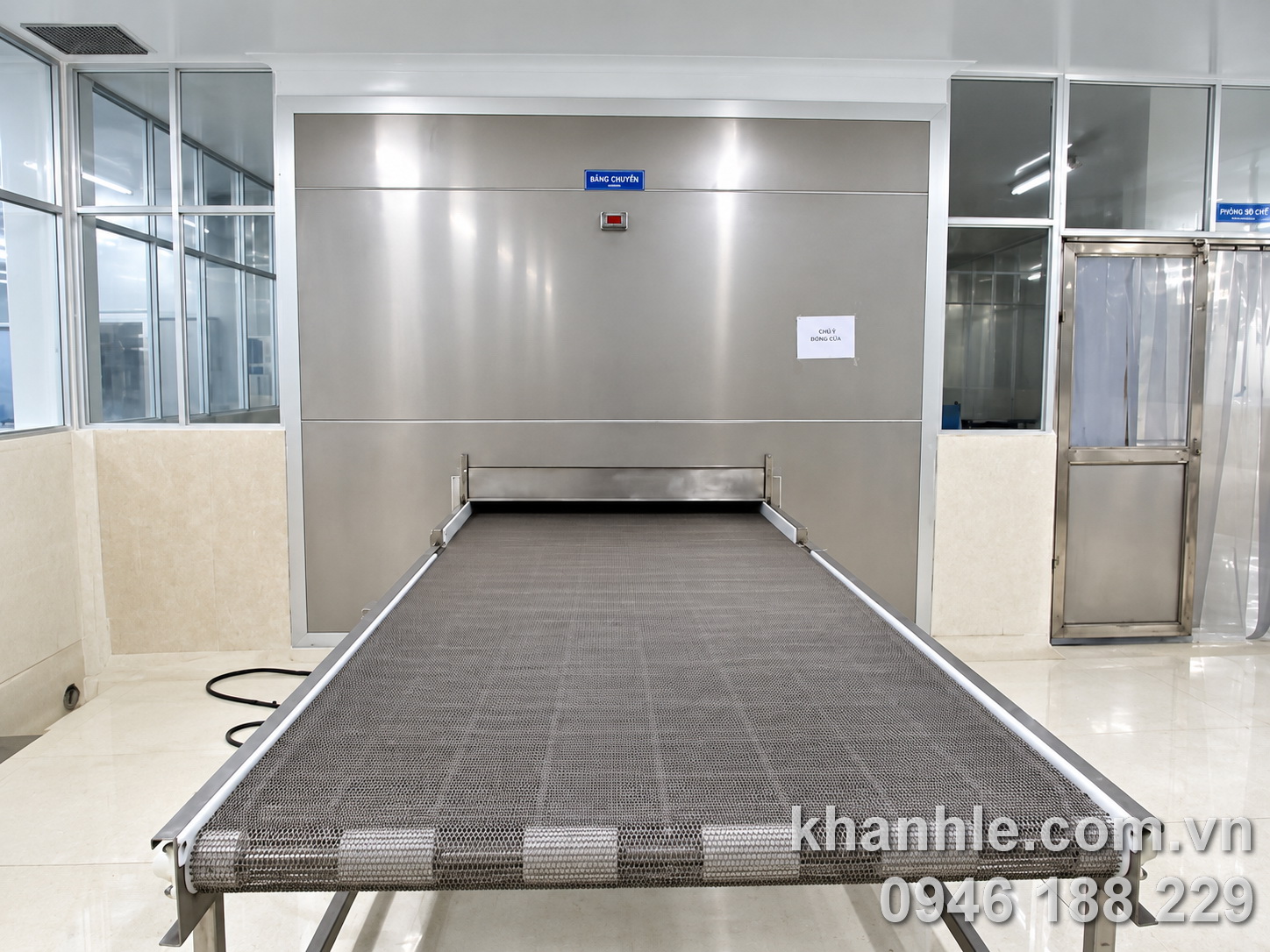 Băng tải nạp liệu